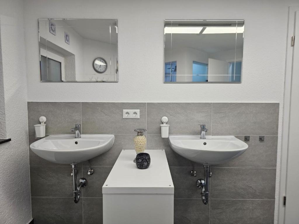Appartement Elw Sonnig,Terasse, Bis Zu 13 Schlafpl. à Obergroningen Extérieur photo